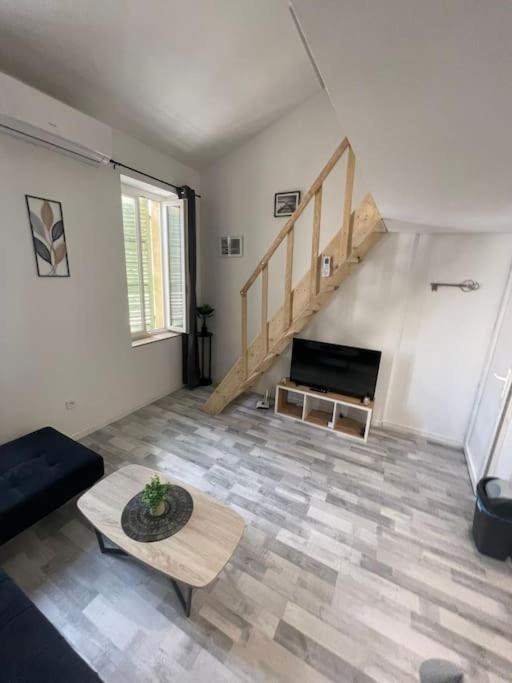 Type 3 Apartment *